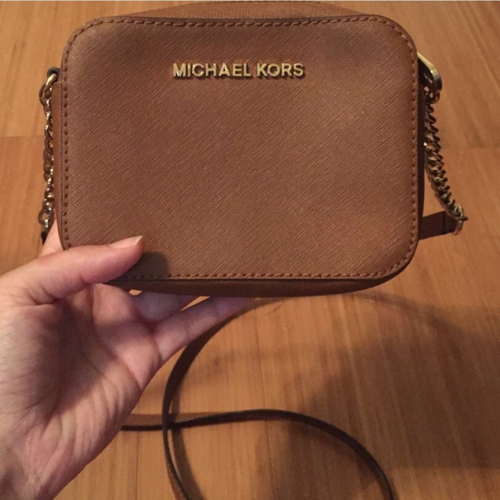 Michael Kors Jet Set Crossbody